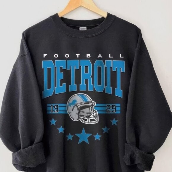 Vintage Style Detroit Football Sweatshirt, Detroit Lion shirt sunday football - Picture 2 of 4
